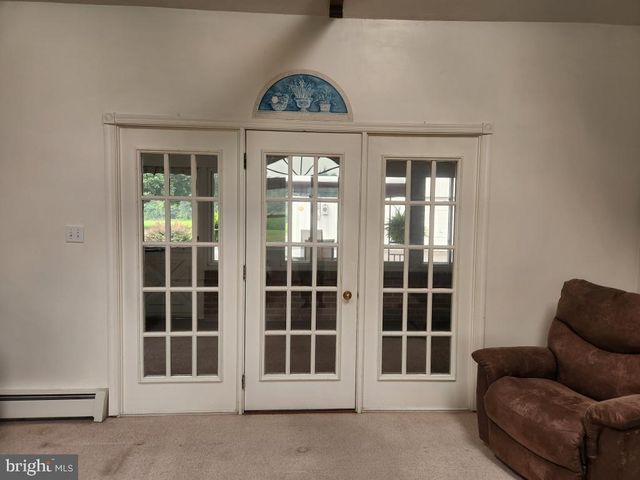 1242 BRENEMAN RD, Manheim, PA 17545