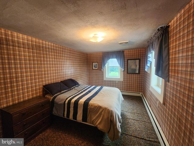 1242 BRENEMAN RD, Manheim, PA 17545