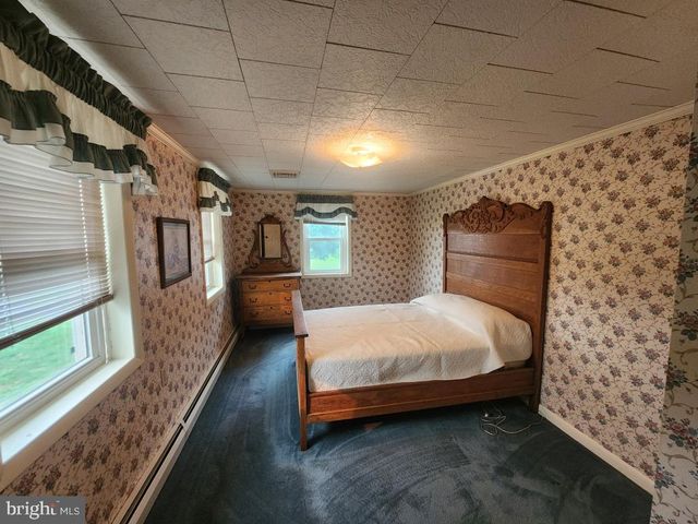 1242 BRENEMAN RD, Manheim, PA 17545