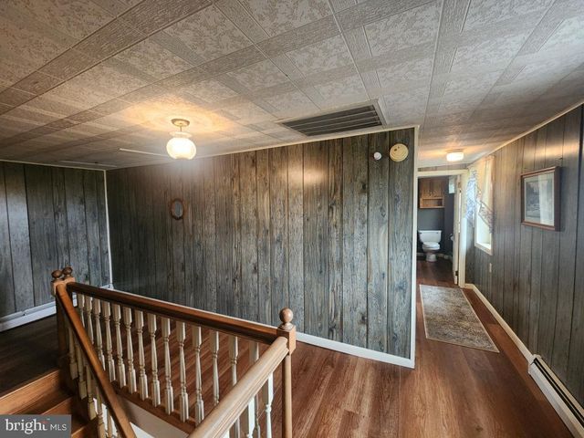 1242 BRENEMAN RD, Manheim, PA 17545