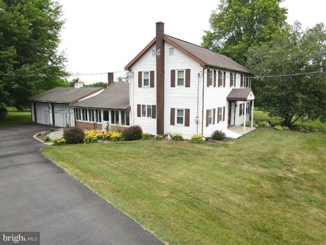 1242 BRENEMAN RD, Manheim, PA 17545