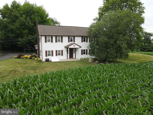 1242 BRENEMAN RD, Manheim, PA 17545