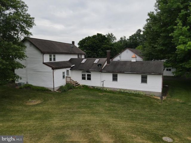 1242 BRENEMAN RD, Manheim, PA 17545