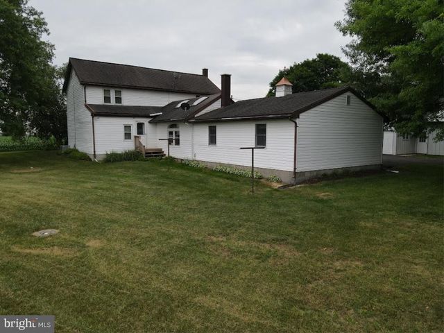 1242 BRENEMAN RD, Manheim, PA 17545