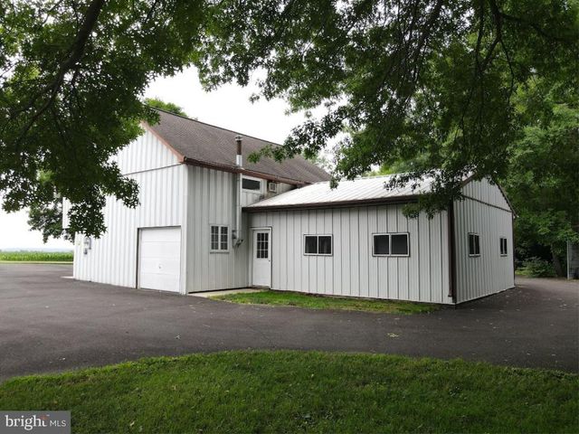 1242 BRENEMAN RD, Manheim, PA 17545