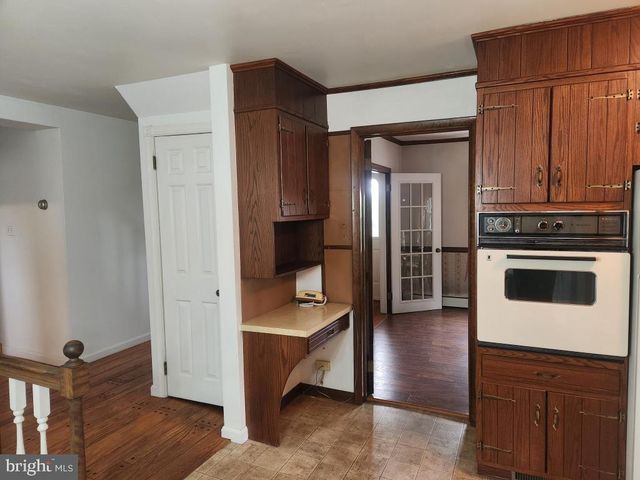 1242 BRENEMAN RD, Manheim, PA 17545