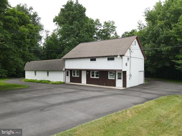 1242 BRENEMAN RD, Manheim, PA 17545