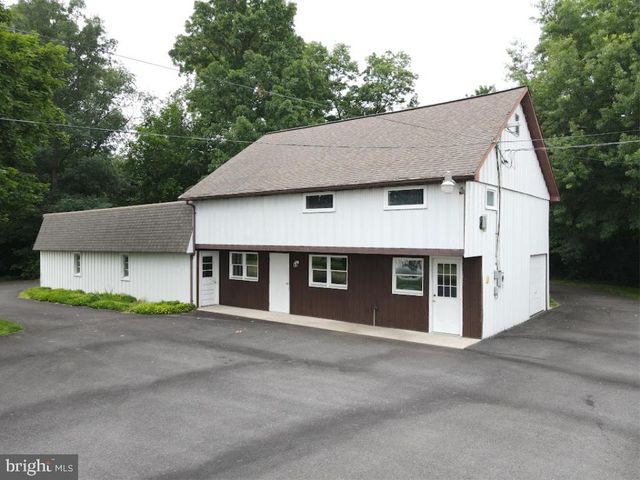 1242 BRENEMAN RD, Manheim, PA 17545
