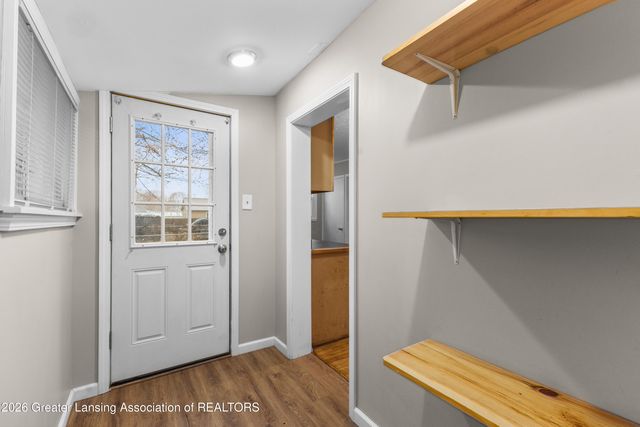 613 Tisdale Avenue, Lansing, MI 48910