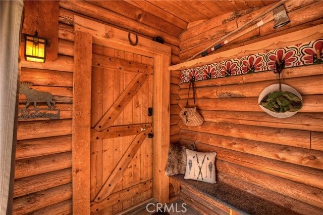 788 Buckingham Square, Lake Arrowhead, CA 92352