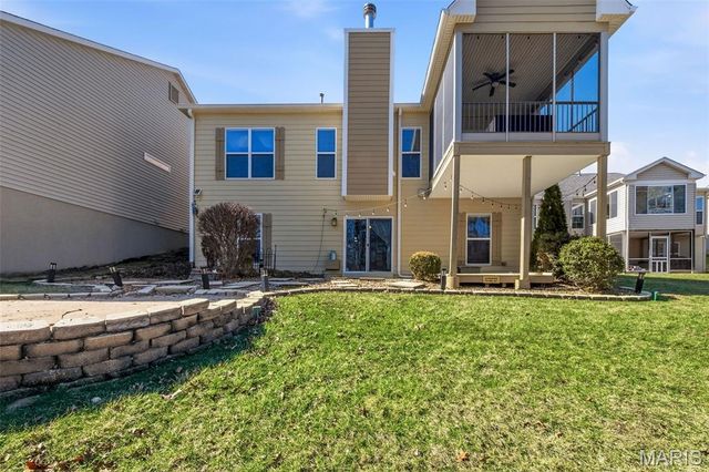 323 San Marco Way, St Peters, MO 63304