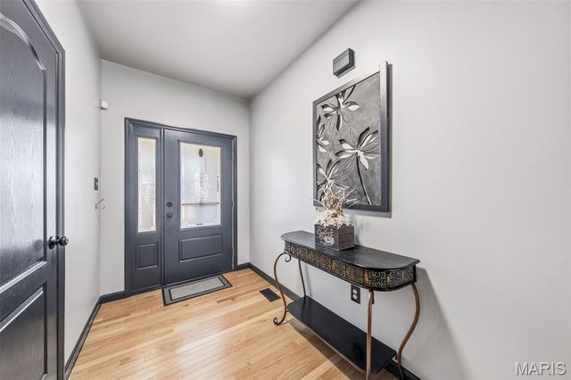 323 San Marco Way, St Peters, MO 63304