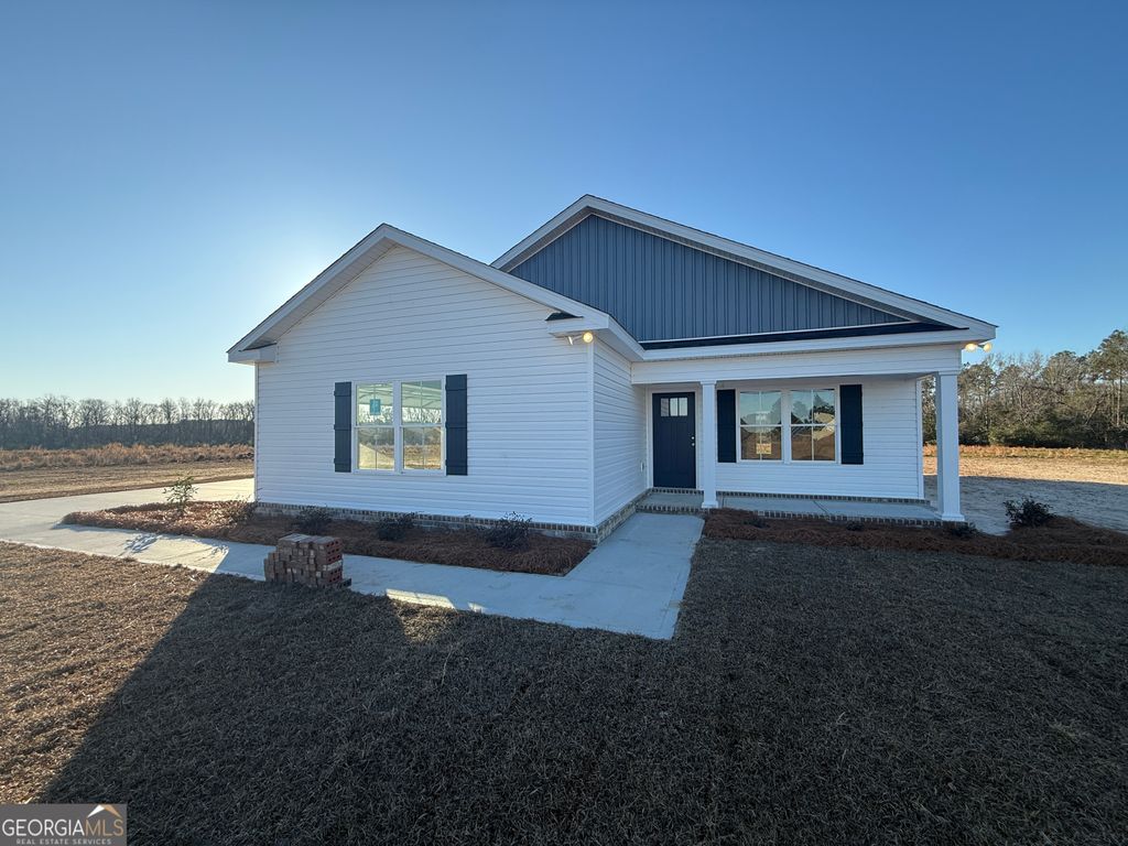 150 Womack Road S, Portal, GA 30450