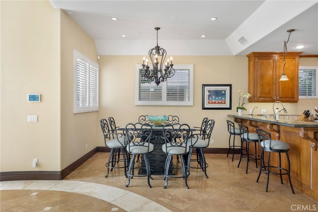 215 The Toledo, Long Beach, CA 90803 — photo 5