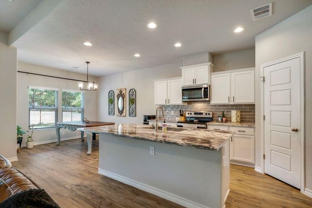 128 Frank Jones, Blanco, TX 78606