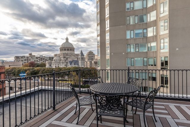 10 Cumberland Street 4, Boston, MA 02115