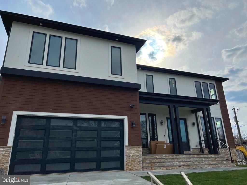 8721 LITTLE RIVER TPKE, Fairfax, VA 22031