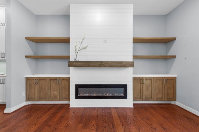 4215 Lillian Street, Houston, TX 77007