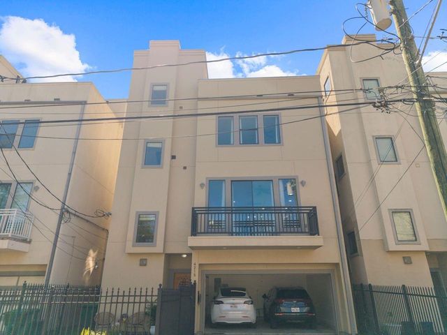 4215 Lillian Street, Houston, TX 77007