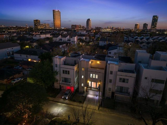 4215 Lillian Street, Houston, TX 77007