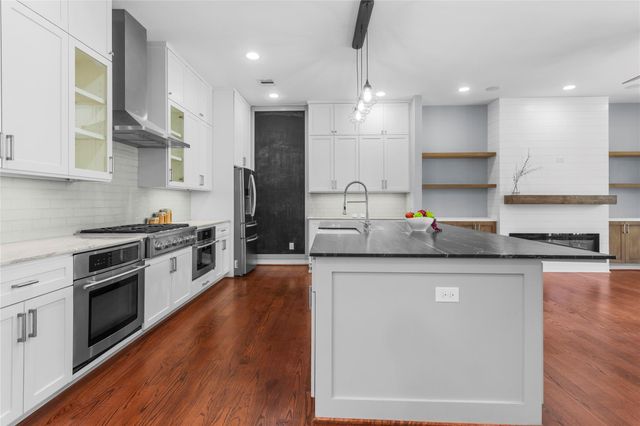 4215 Lillian Street, Houston, TX 77007