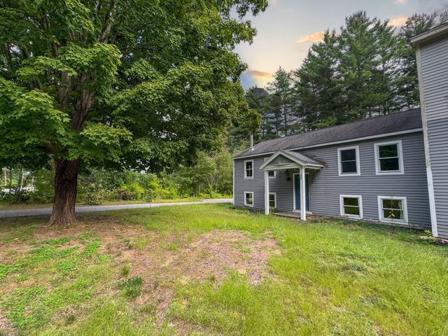 66 S Harbor Rd, Townsend, MA 01469