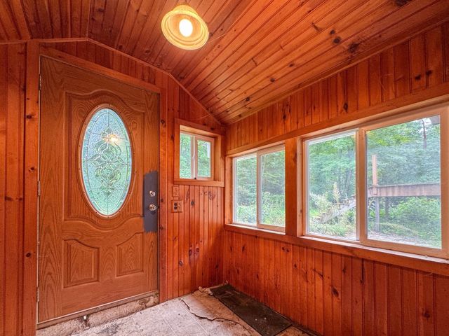 66 S Harbor Rd, Townsend, MA 01469