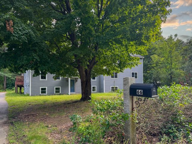 66 S Harbor Rd, Townsend, MA 01469