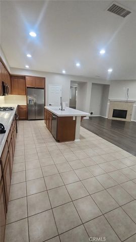 4526 Trotter Drive, Hemet, CA 92545