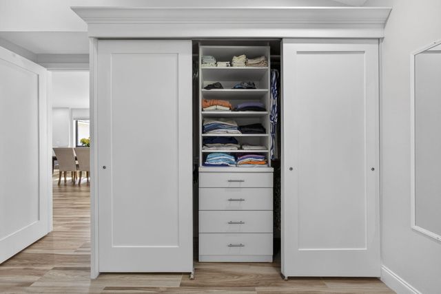 516 Club Drive, Palm Beach Gardens, FL 33418