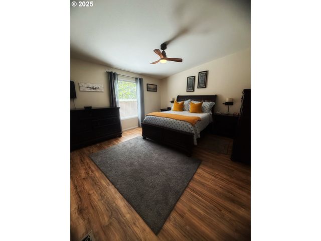 32700 Se LEEWOOD Ln 102, Boring, OR 97009
