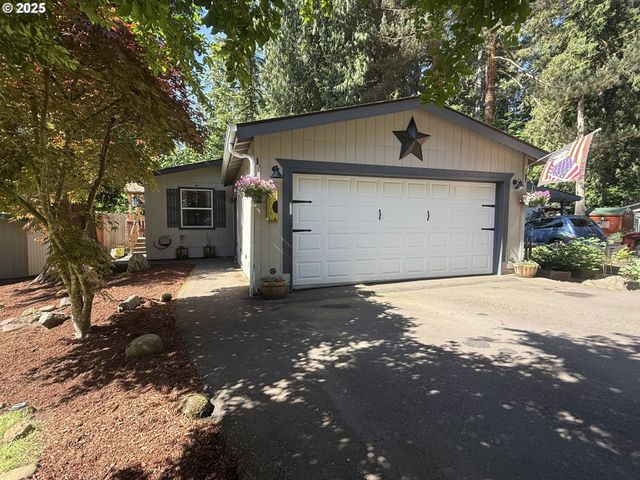 32700 Se LEEWOOD Ln 102, Boring, OR 97009