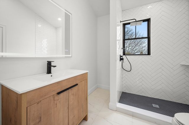 23-27 Cedar St 27, Boston, MA 02126