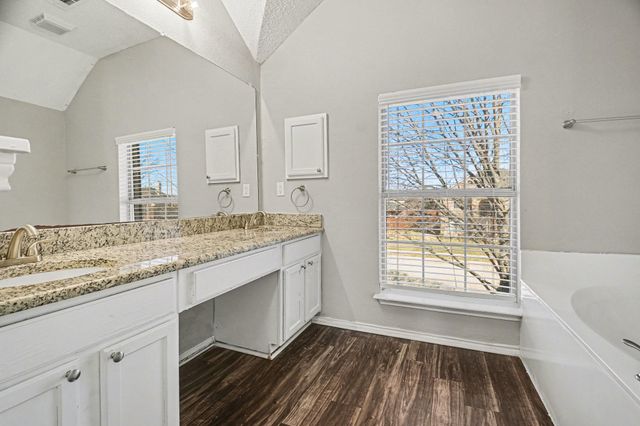 1211 Meadowgate Drive, Allen, TX 75002