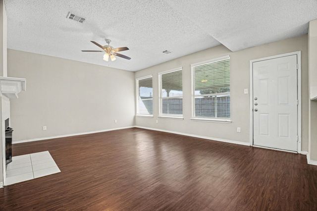 1211 Meadowgate Drive, Allen, TX 75002