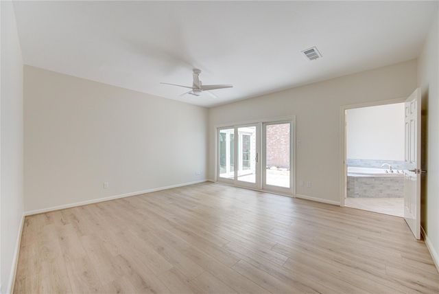 14207 Stokesmount Drive, Houston, TX 77077