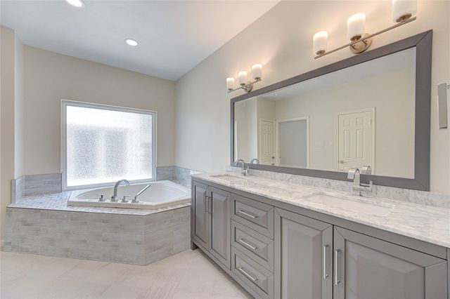 14207 Stokesmount Drive, Houston, TX 77077