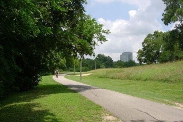 14207 Stokesmount Drive, Houston, TX 77077