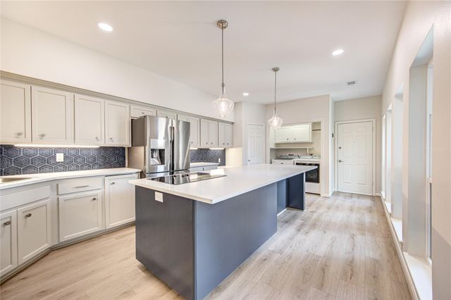 14207 Stokesmount Drive, Houston, TX 77077