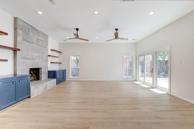 14207 Stokesmount Drive, Houston, TX 77077