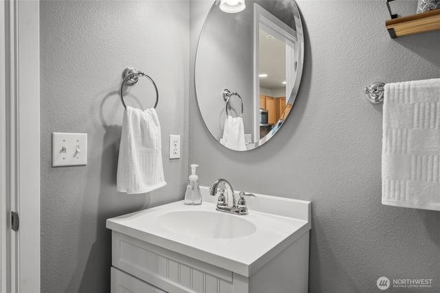 11415 210th Avenue Ct E, Bonney Lake, WA 98391