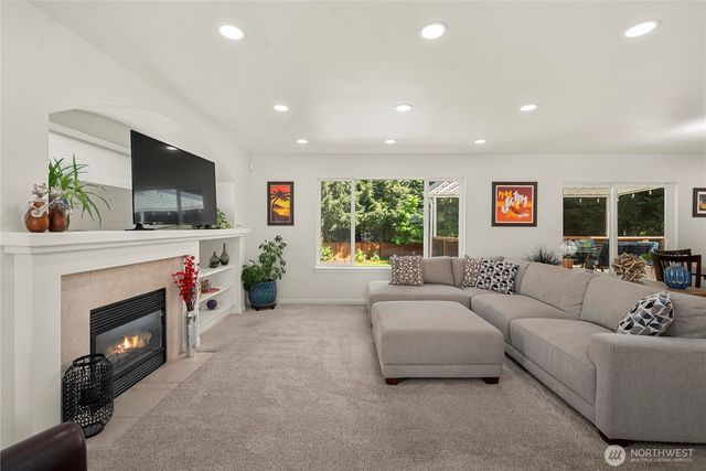 11415 210th Avenue Ct E, Bonney Lake, WA 98391