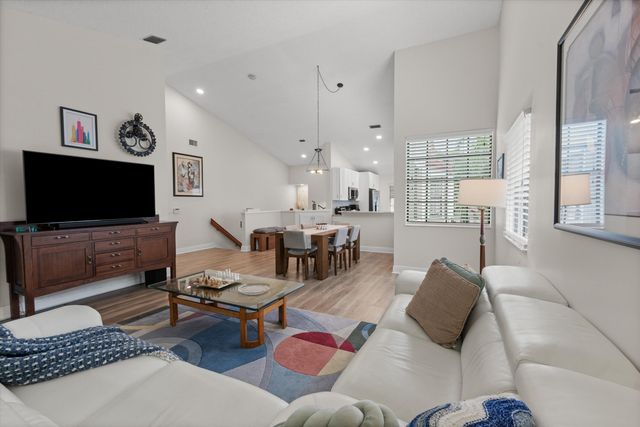 7665 Lexington Club Boulevard C, Delray Beach, FL 33446