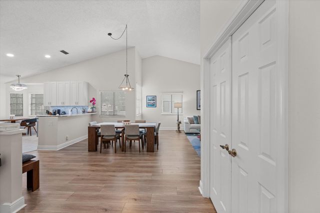 7665 Lexington Club Boulevard C, Delray Beach, FL 33446