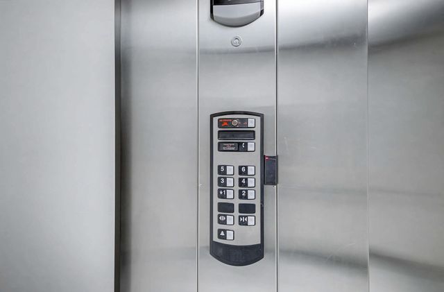 123 S Court Ave Apt 501, Memphis, TN 38103