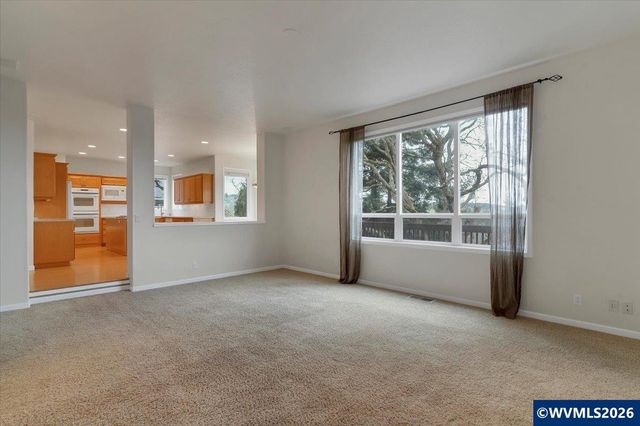 2737 Fillmore Av NW, Salem, OR 97304