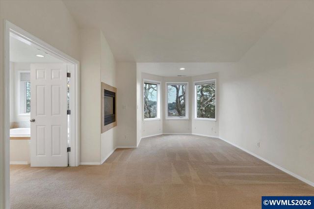 2737 Fillmore Av NW, Salem, OR 97304