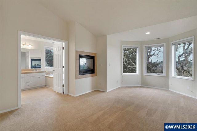 2737 Fillmore Av NW, Salem, OR 97304