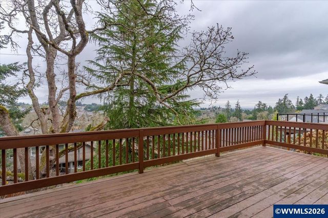 2737 Fillmore Av NW, Salem, OR 97304