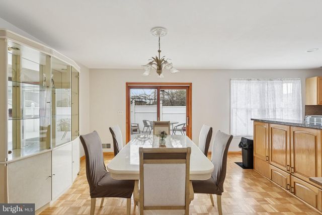 76 HIGHLAND BLVD, Keansburg, NJ 07734